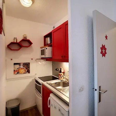 Les Menuires: 2 Pieces+coin Montagne, 5 Pers, Aux Pieds, Balcon, Ascenseur - Fr-1-178-116 * Saint-Martin-de-Belleville