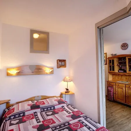 Les Menuires: 2 Pieces+coin Montagne, 5 Pers, Aux Pieds, Balcon, Ascenseur - Fr-1-178-116 Saint-Martin-de-Belleville