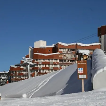 Apartment Les Menuires: 2 Pieces+coin Montagne, 5 Pers, Aux Pieds, Balcon, Ascenseur - Fr-1-178-116 *